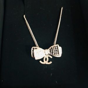 **SOLD**   CHANEL Crystal Bow-tie Necklace